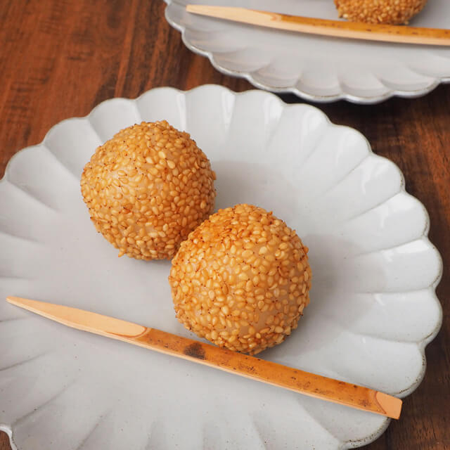 白ごま団子