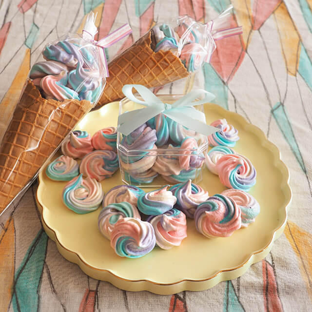 ゆめかわメレンゲクッキー