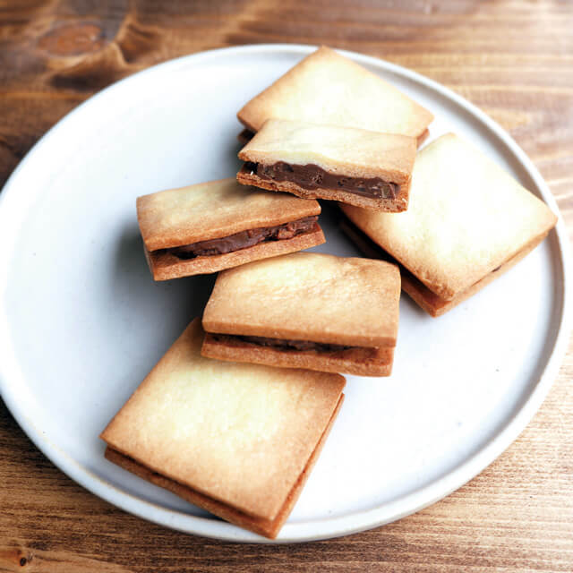 オレンジチョコのサンドクッキー